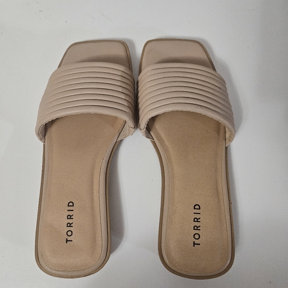 torrid Shoes - Torrid Tubular Banded Slides Wide Width!
